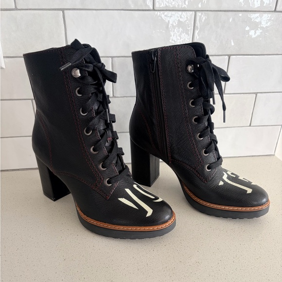 NEW LIMITED EDITION Naturalizer Callie VOTE boots. - Picture 3 of 8